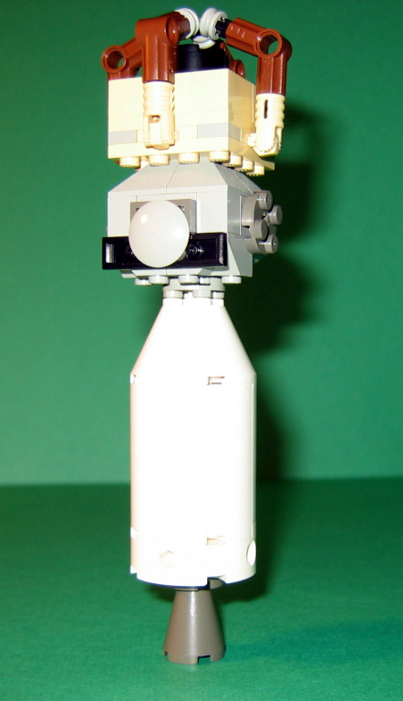 lm11_docked.jpg
