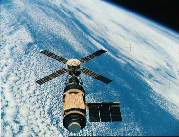 skylab17_source1.jpg
