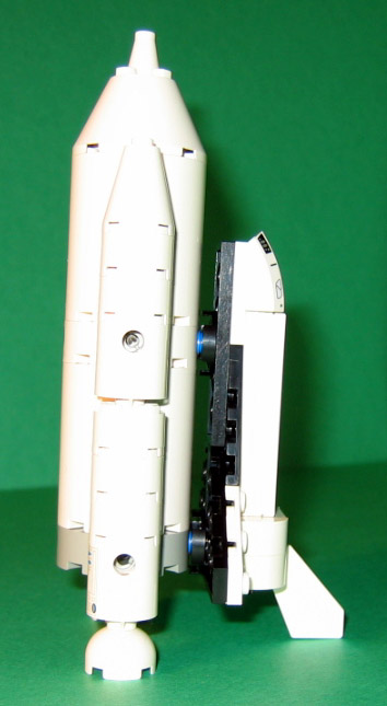 shuttle02_port.jpg