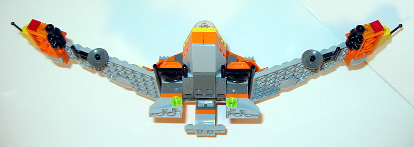 cirrus10_geardown.jpg