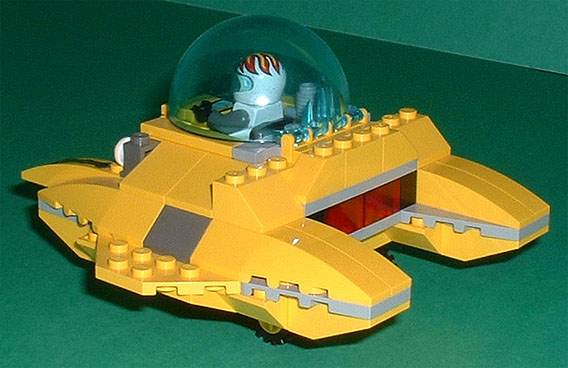 saucer05_aftport.jpg