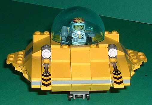 saucer09_fore2.jpg