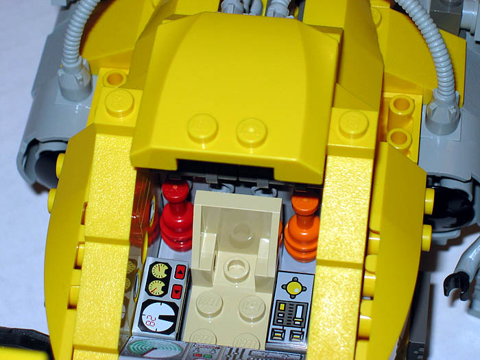 trident11_cockpit.jpg