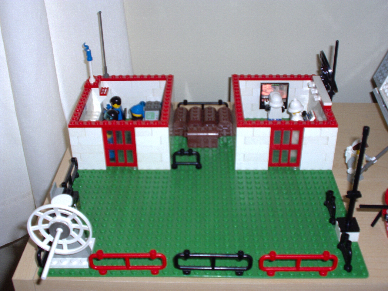 base0003.jpg