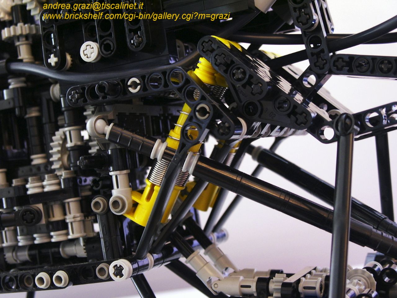 022-front-rear-suspension.jpg
