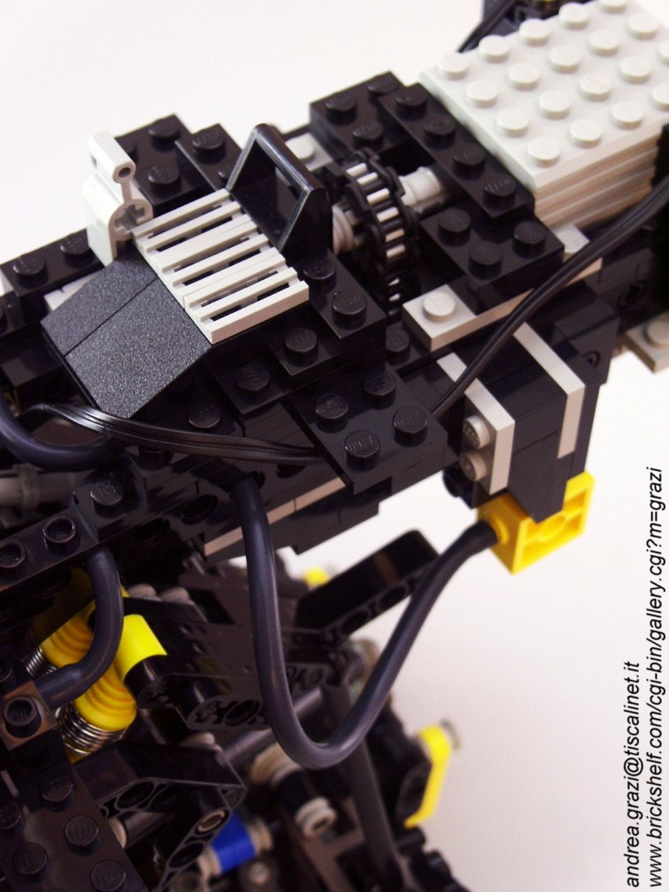 041-two-motor-trasmission.jpg
