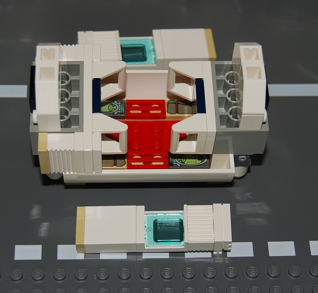 pathfinder-escape-pod-interior.jpg