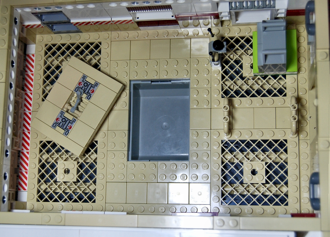 pathfinder-operations-deck-secret-hatch.jpg