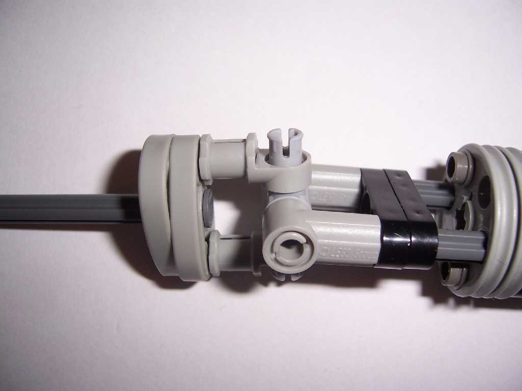 02_universal-joint.jpg