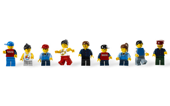 h_10196_minifigures_small.jpg