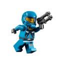 f_7049_minifigure.jpg