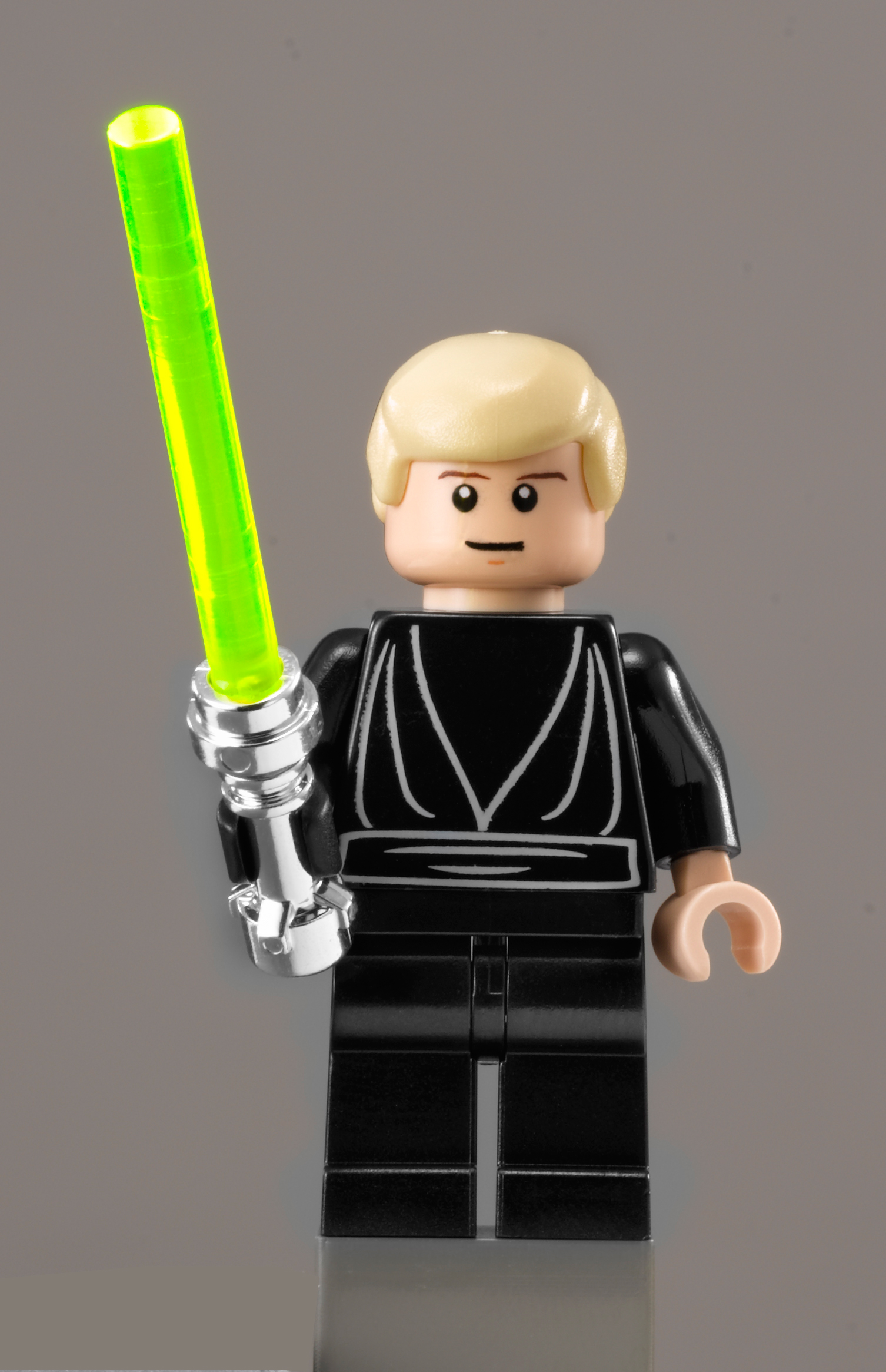 h_10212_minifigure_2_hr.jpg