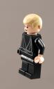 g_10212_minifigure_1_hr.jpg