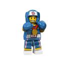 e_8909_brawny_boxer.jpg