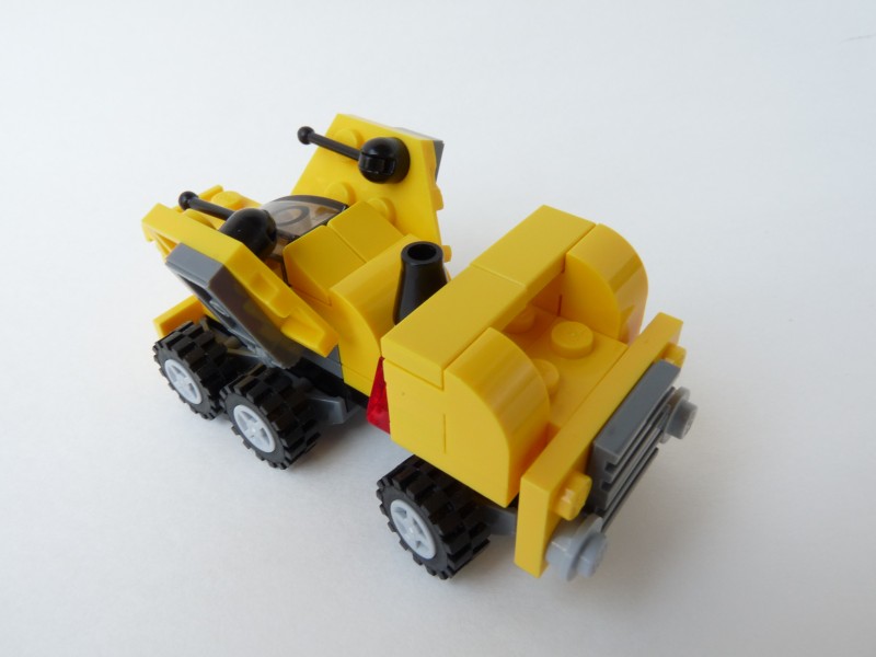 rattle04.jpg