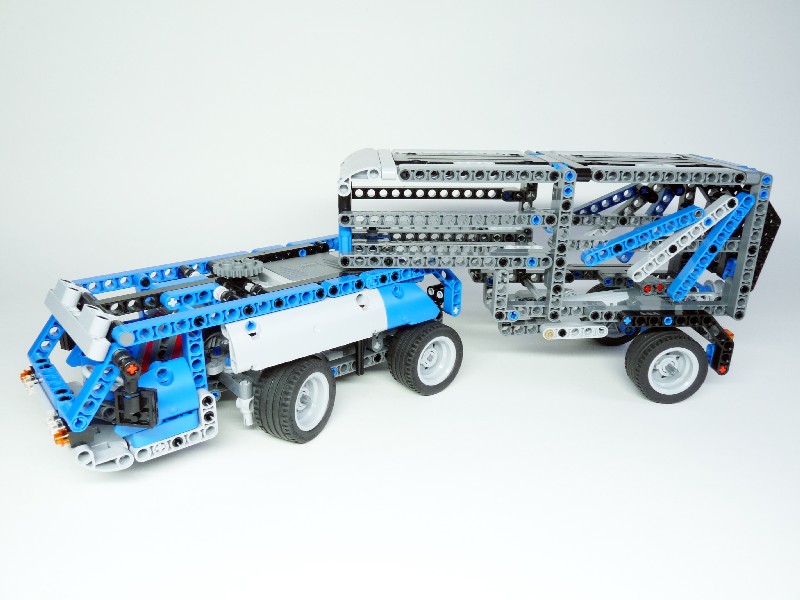8052futuristic006.jpg