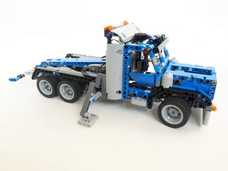 tow05.jpg