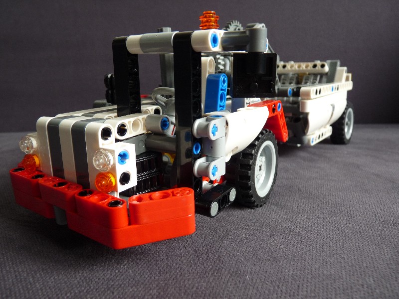8071scraper024.jpg