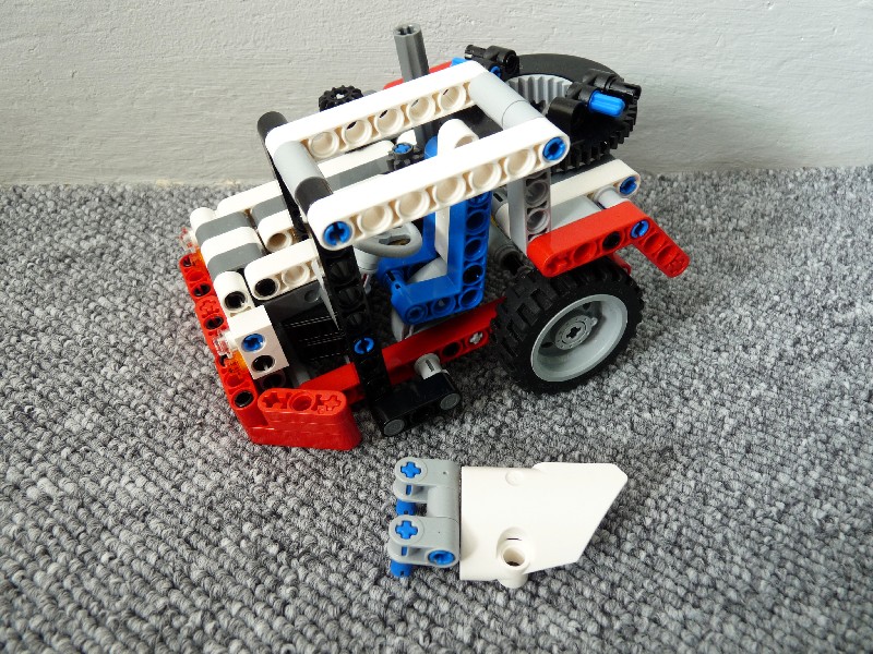 scraperinst089.jpg