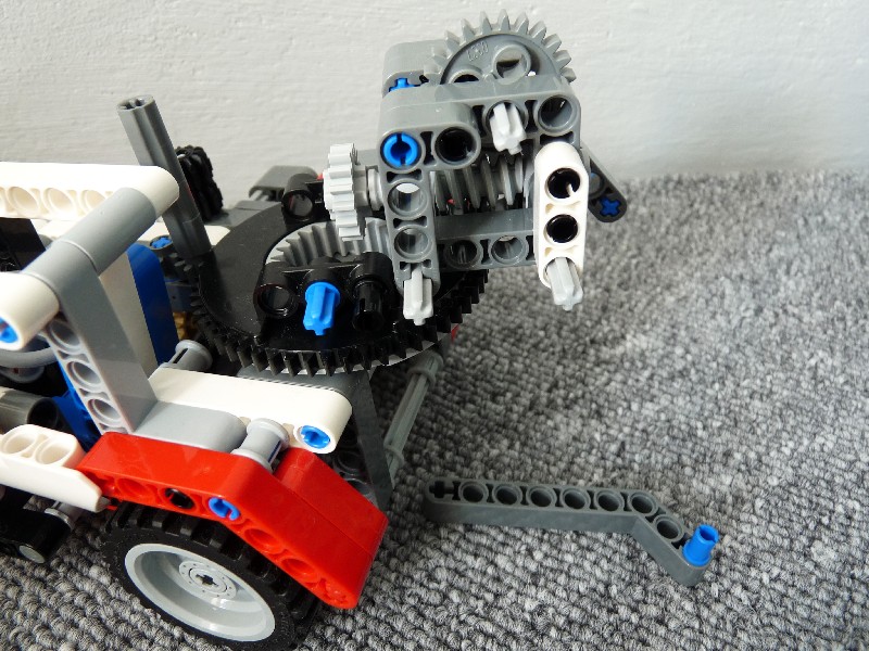 scraperinst107.jpg