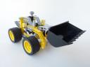 tractor01.jpg