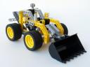 tractor04.jpg