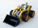 tractor08.jpg