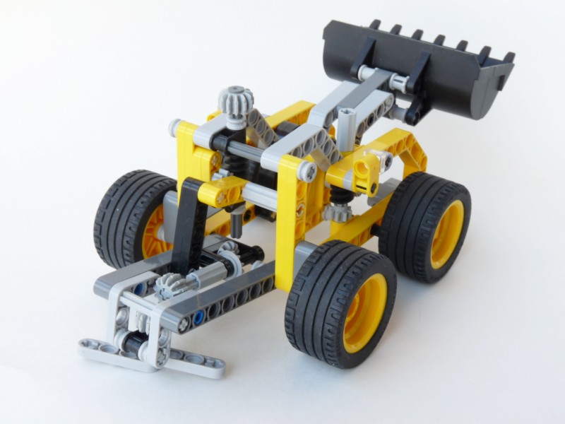 tractor03.jpg