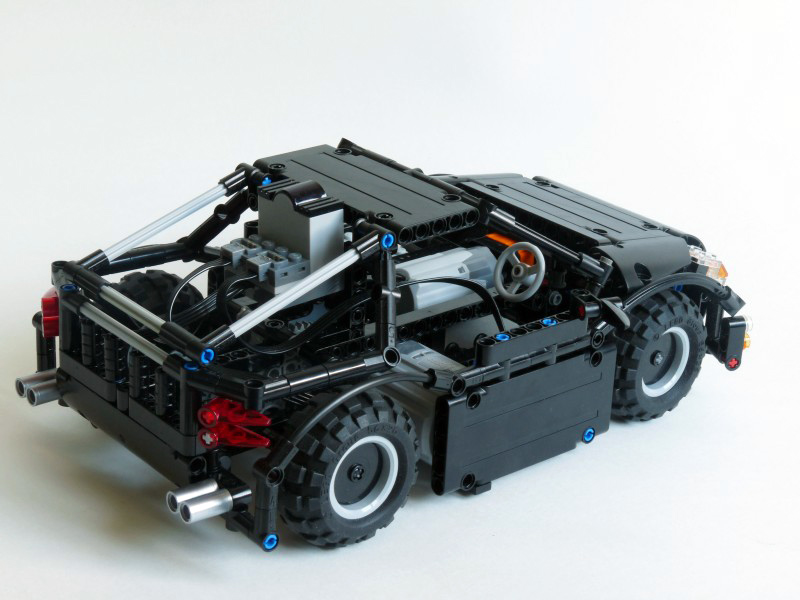 barracuda04.jpg