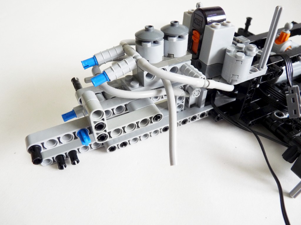 gt093.jpg