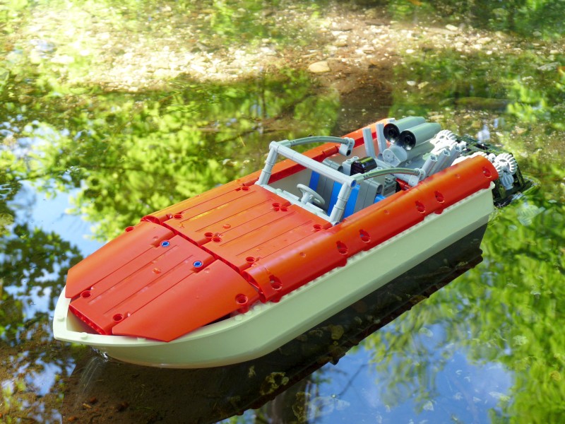 boat3.jpg