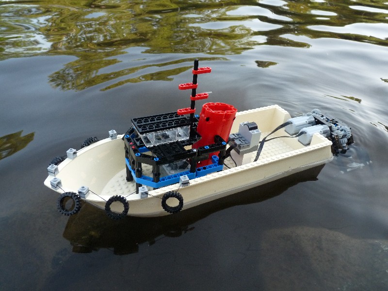 tugs003.jpg