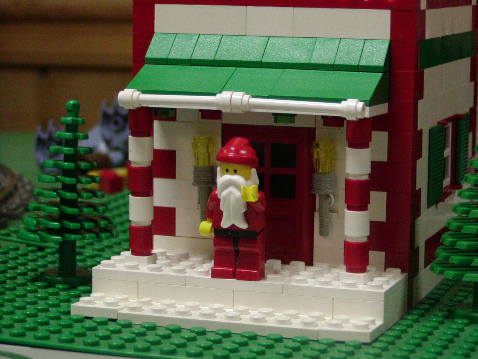 santas_front_door.jpg