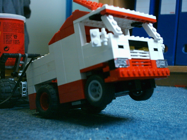 wheelie.jpg