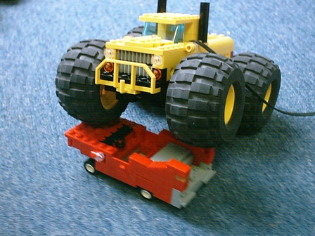 car_crushing.jpg