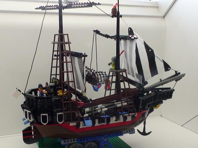 ship3.jpg