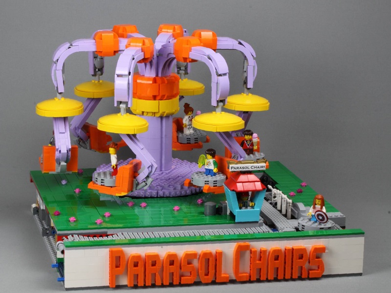 95_parasolchairs.jpg