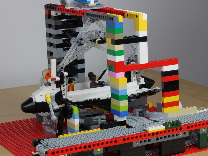 90_space_shuttle.jpg