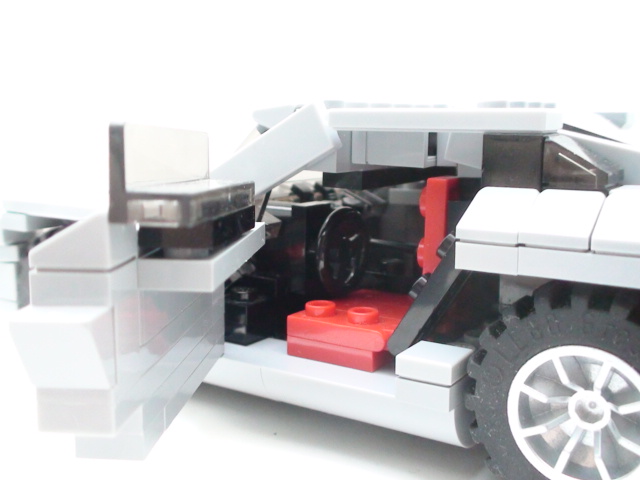 solstice_coupe_interior.jpg