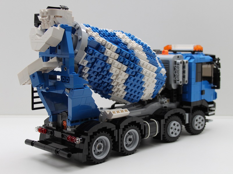 2rear.jpg