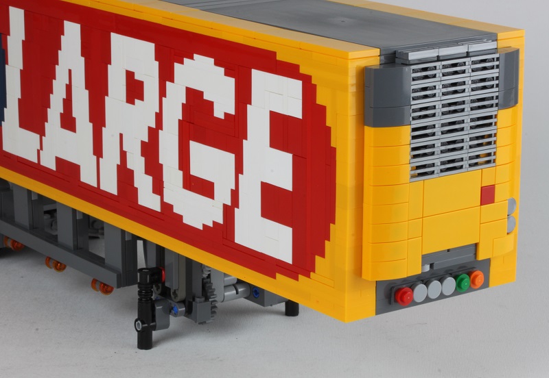 0990_updated_trailer_legs.jpg