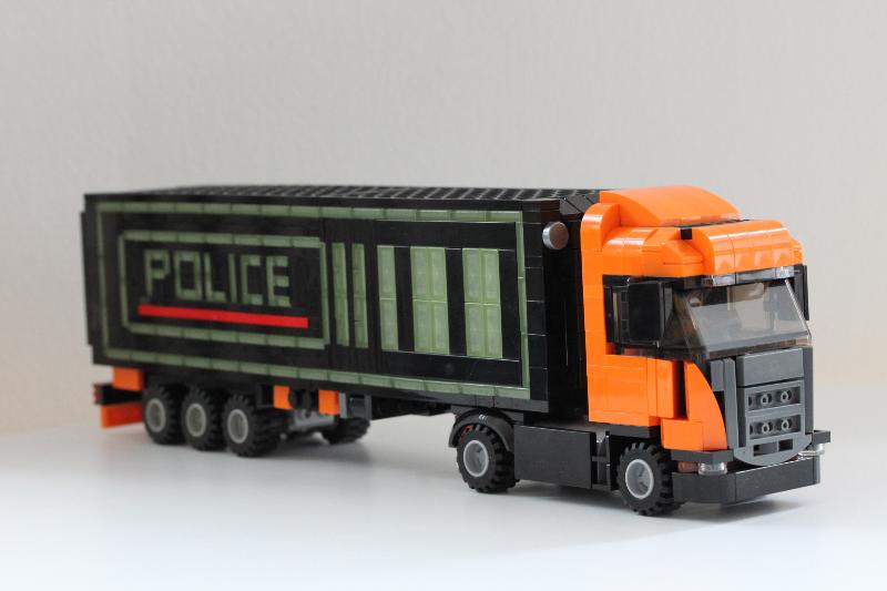 scania_highline_1_resized.jpg