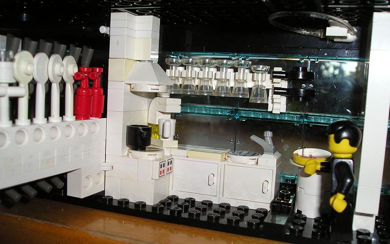 4kitchen.jpg