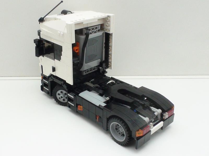 rear1_resized.jpg