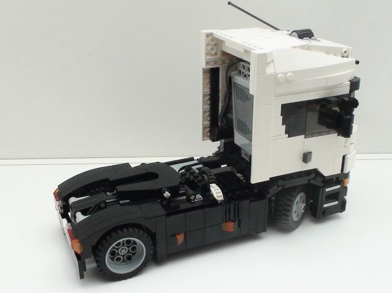 rear2_resized.jpg