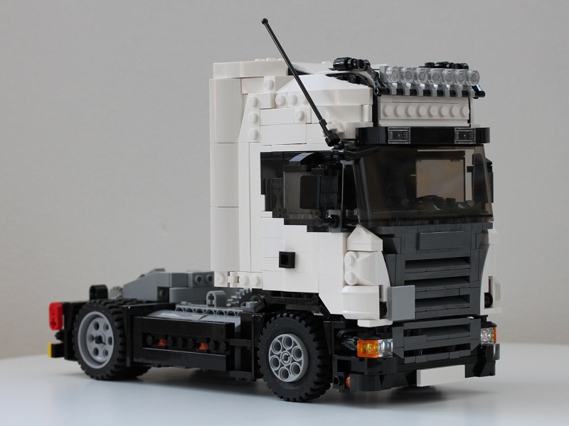 2scania_topline1_side.jpg