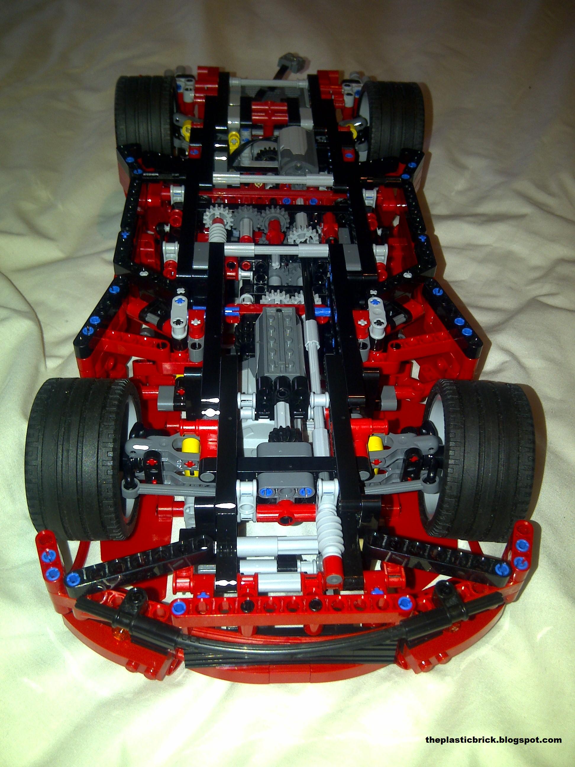 lego_supercar_8070_2.jpg