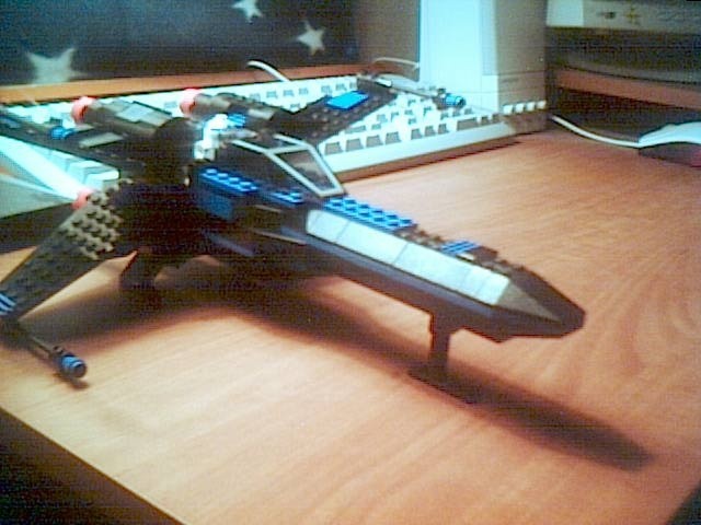 xwingangle.jpg