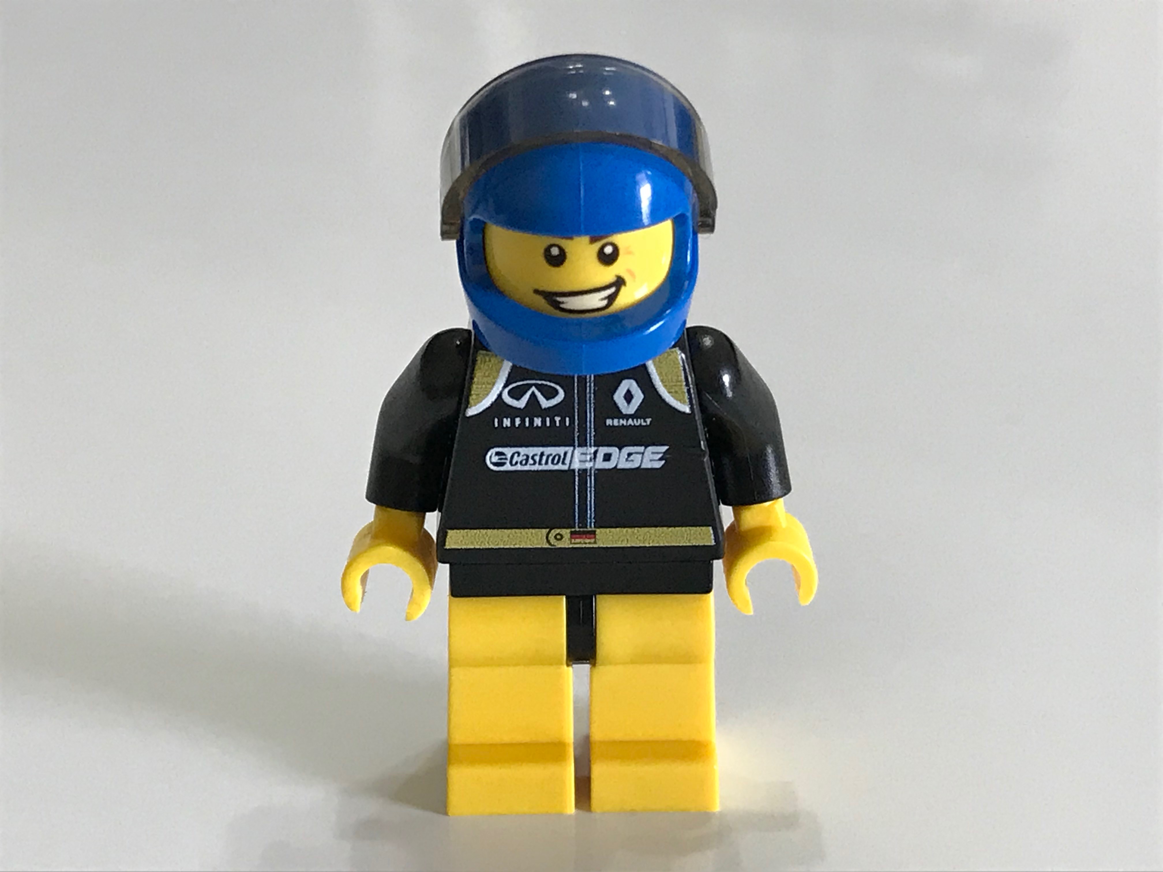 rs17minifig_03.jpeg