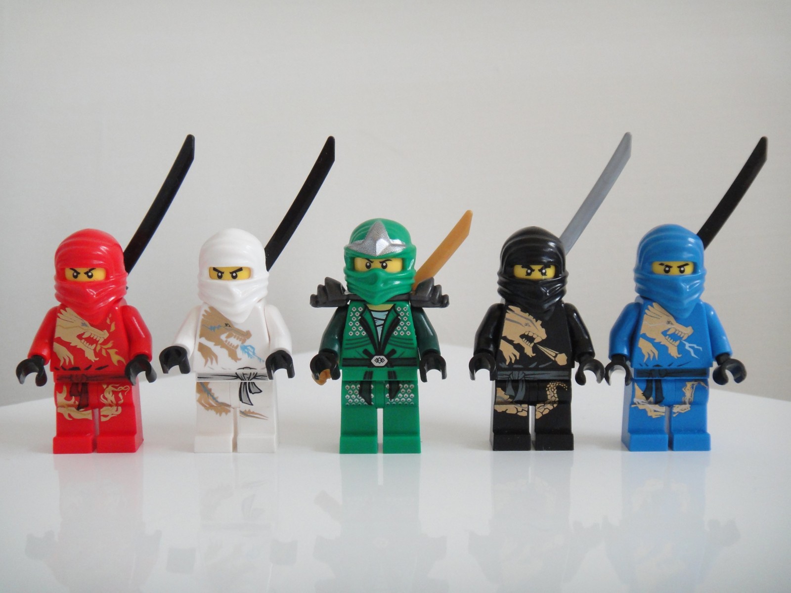 ninjago01-1.jpg